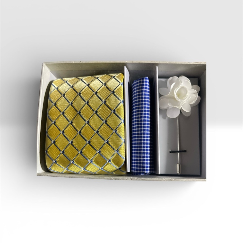 Perry Ellis Yellow and Blue Tie Set